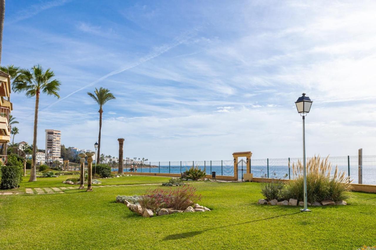 Holidays2Mijas Costa Lubina Del Sol Frontline Beach, Pool, Terrace, Seaview & Parking Sitio de Calahonda 외부 사진