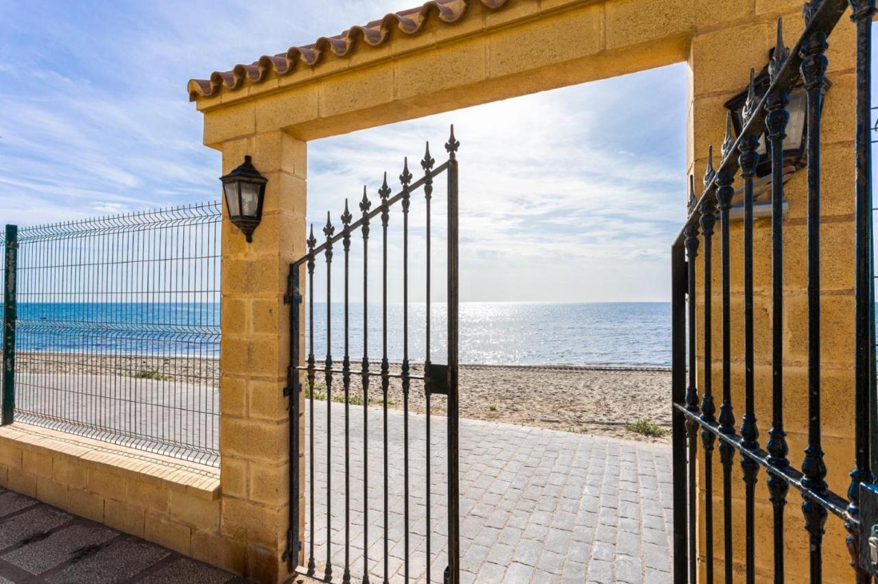Holidays2Mijas Costa Lubina Del Sol Frontline Beach, Pool, Terrace, Seaview & Parking Sitio de Calahonda 외부 사진